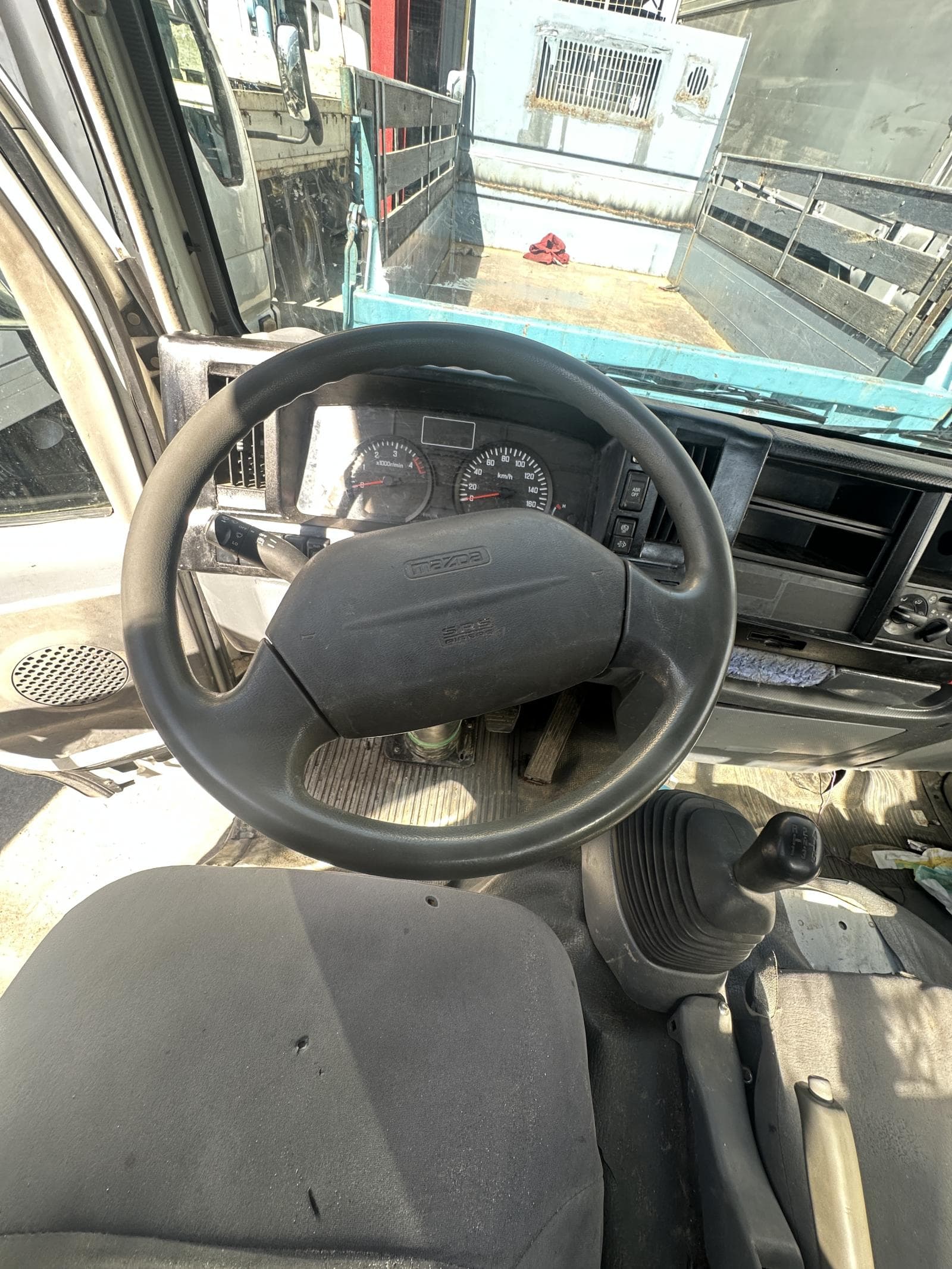 ISUZU ELF