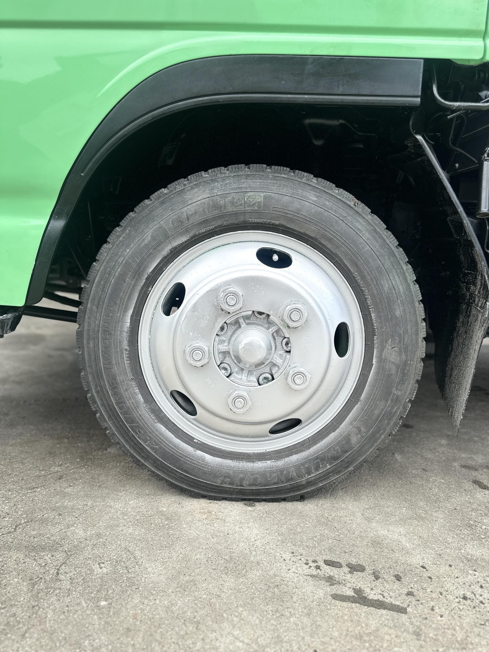 ISUZU ELF