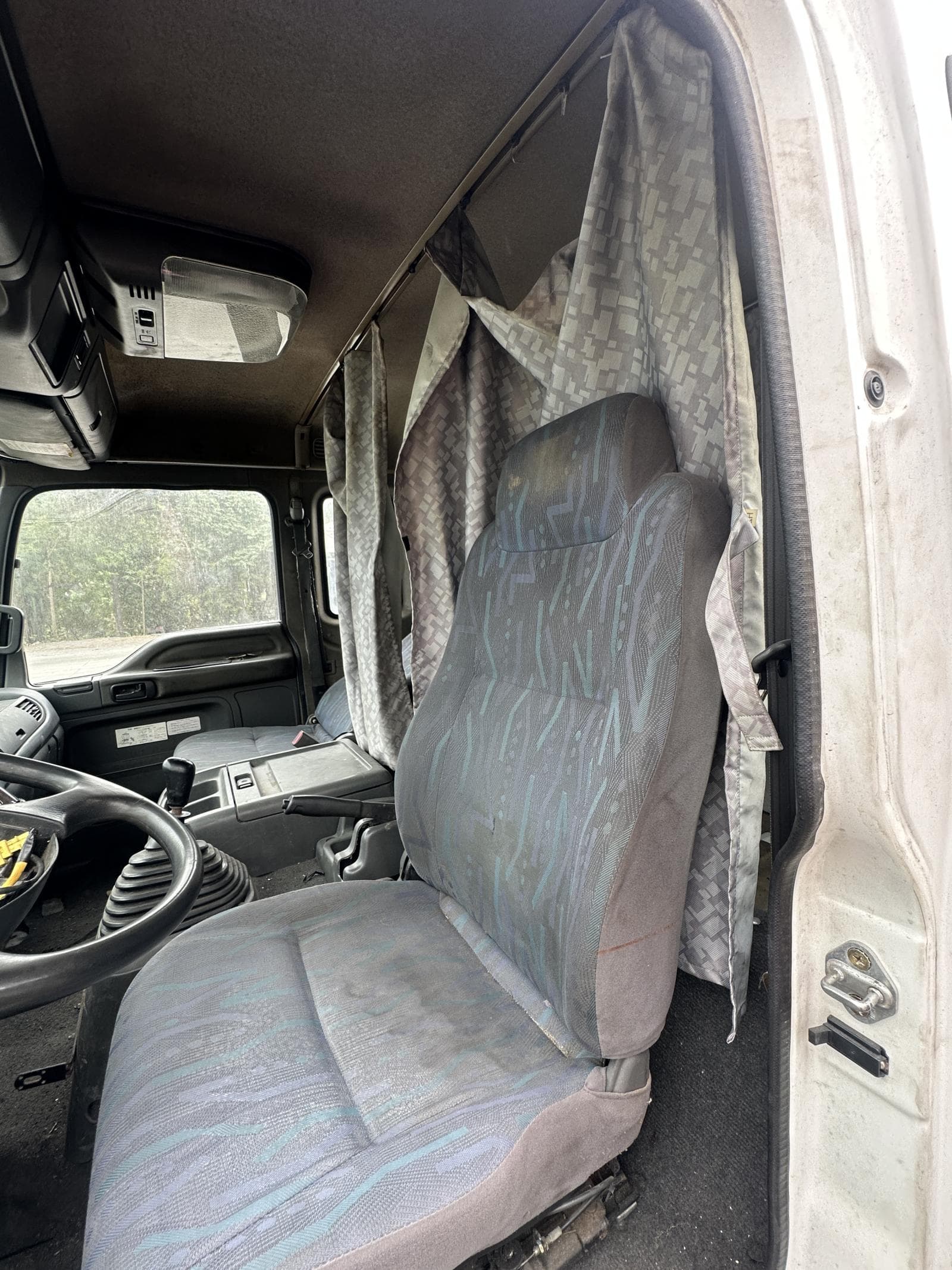 ISUZU FORWARD