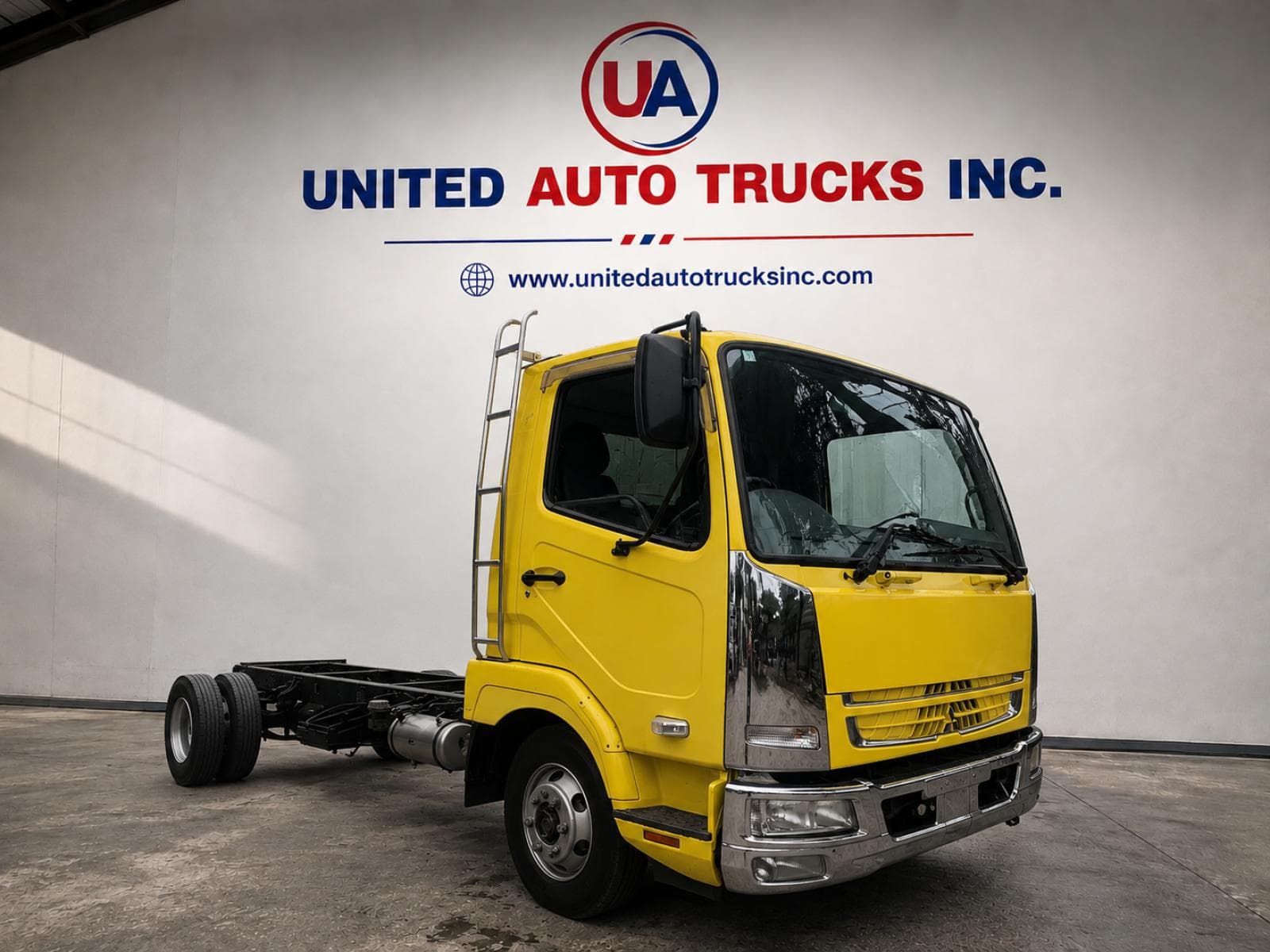MITSUBISHI FUSO