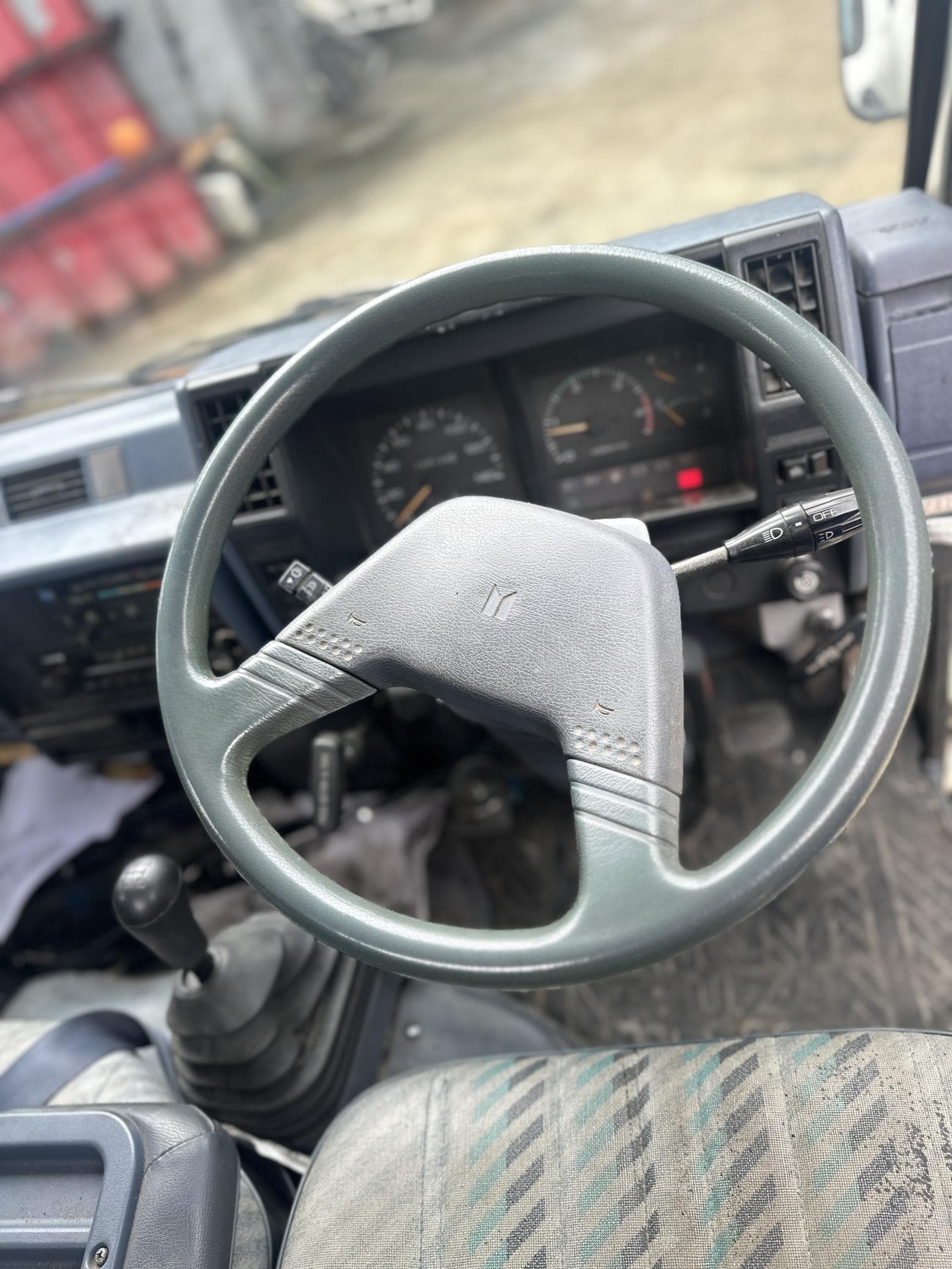 ISUZU ELF